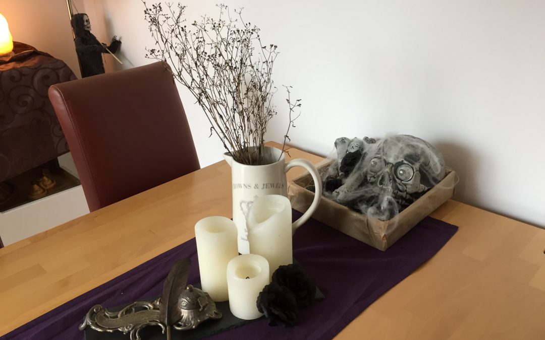 So gelingt deine verdammt elegante Halloween Feier